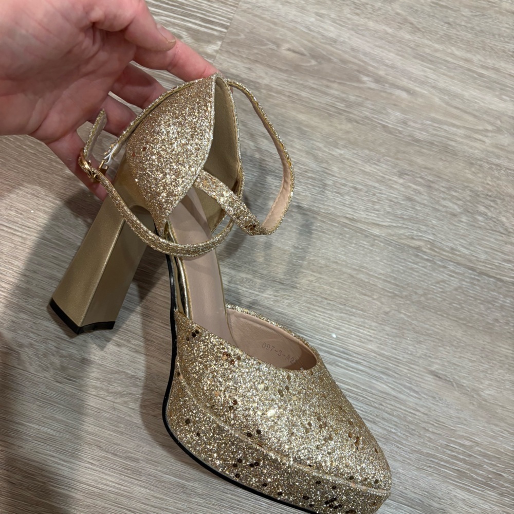 Shein Womens Solid Shiny Gold Shoes Round Toe 1” Platform High Ankle Strap Heels